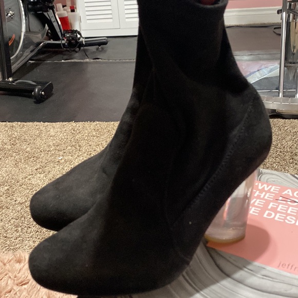 Jeffrey Campbell - Picture 3 of 5